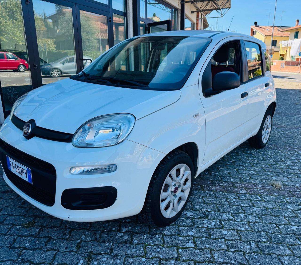 Fiat Panda 0.9 TwinAir Turbo Natural Power Lounge