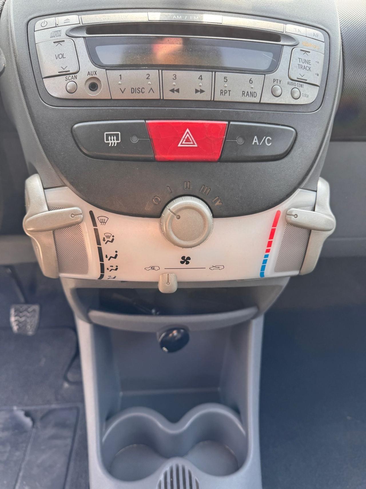 Toyota Aygo 12V VVT-i 93000 KM GARANZIA 12 MESI