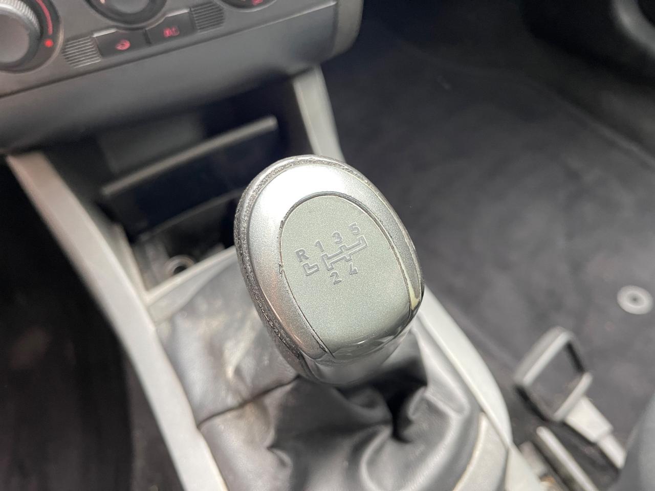 SEAT IBIZA DUAL 1.4 BENZINA-GPL EURO4 85CV NEOPATENTATI