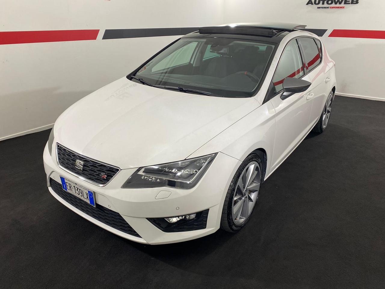 Seat Leon 2.0 TDI 150 CV FR* TETTO APRIBILE*