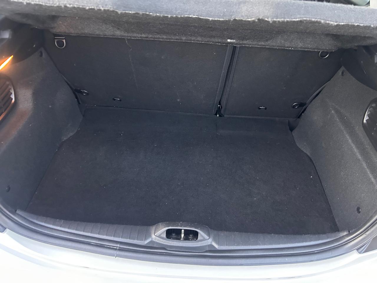 Peugeot 208 BlueHDi 75 5 porte Allure