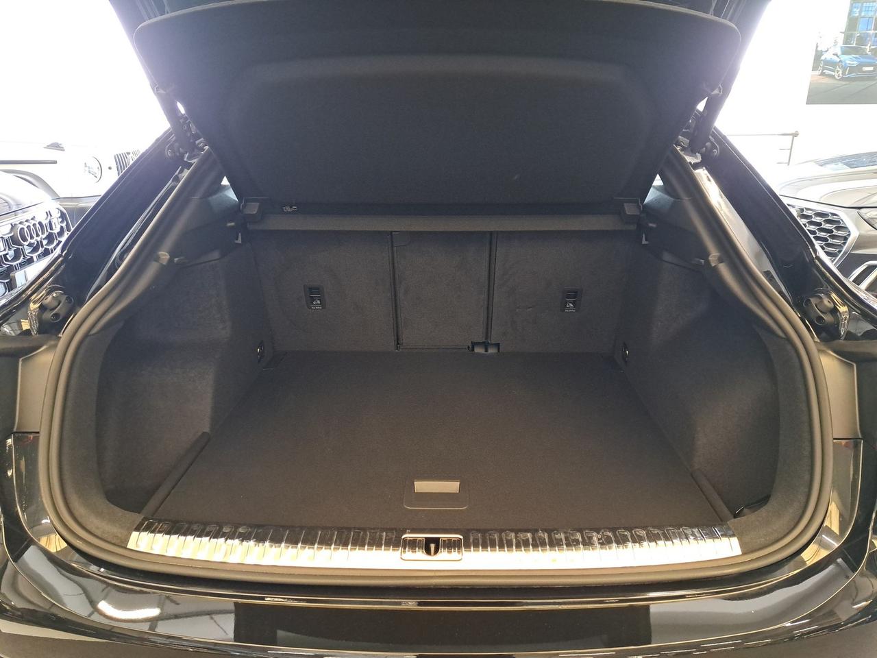 Audi RSQ3 sportback rs 2.5 quattro s-tronic