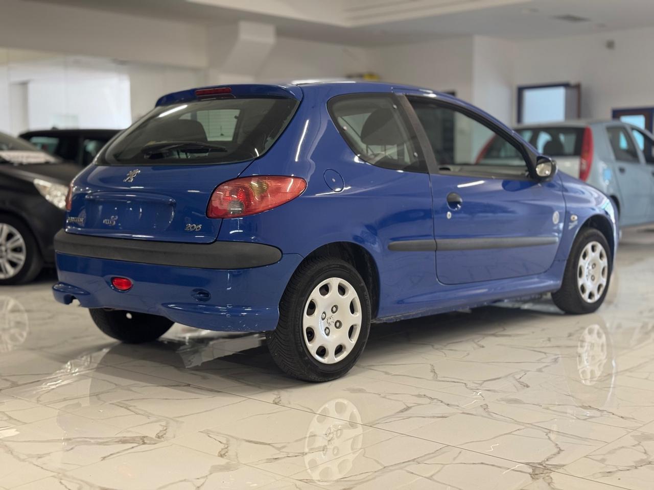 Peugeot 206 1.1 3p NEOPATENTATI