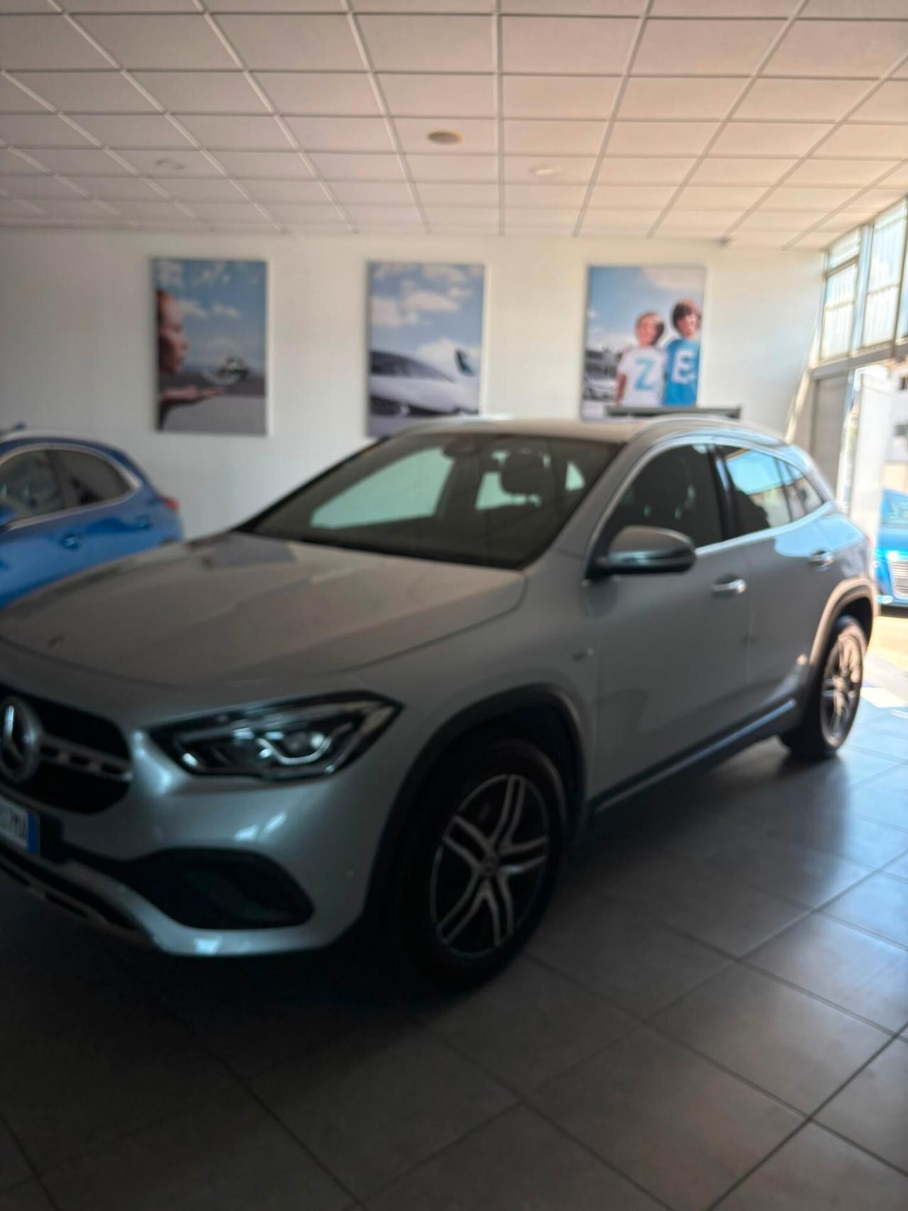 Mercedes-benz GLA 200 d Automatic 4Matic Sport Plus
