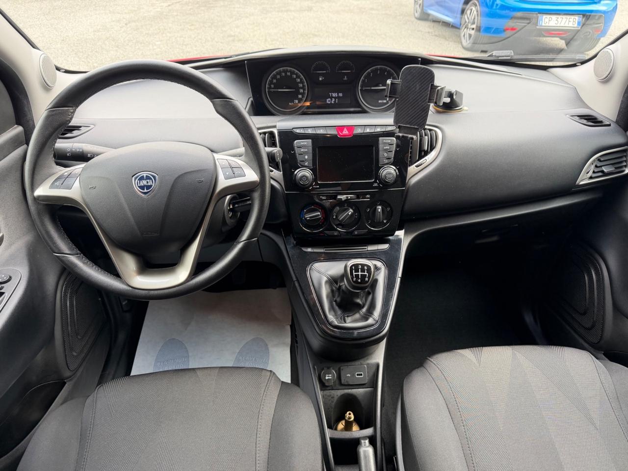 Lancia Ypsilon 1.2 69 CV GPL Elefantino Blu