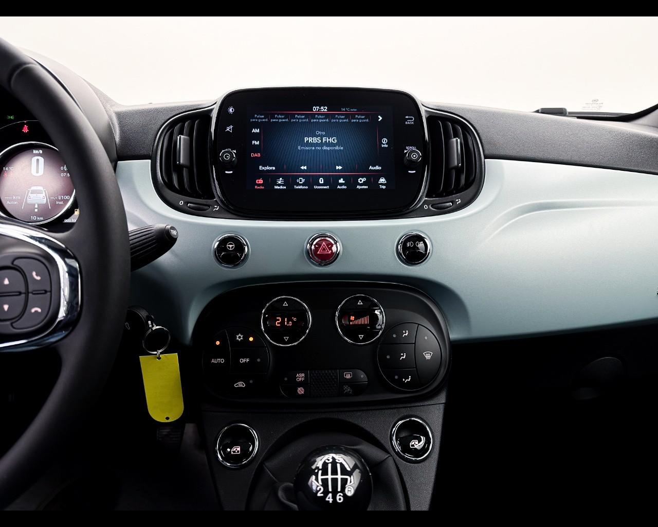 FIAT 500 (2015--->) 500 1.0 Hybrid Dolcevita