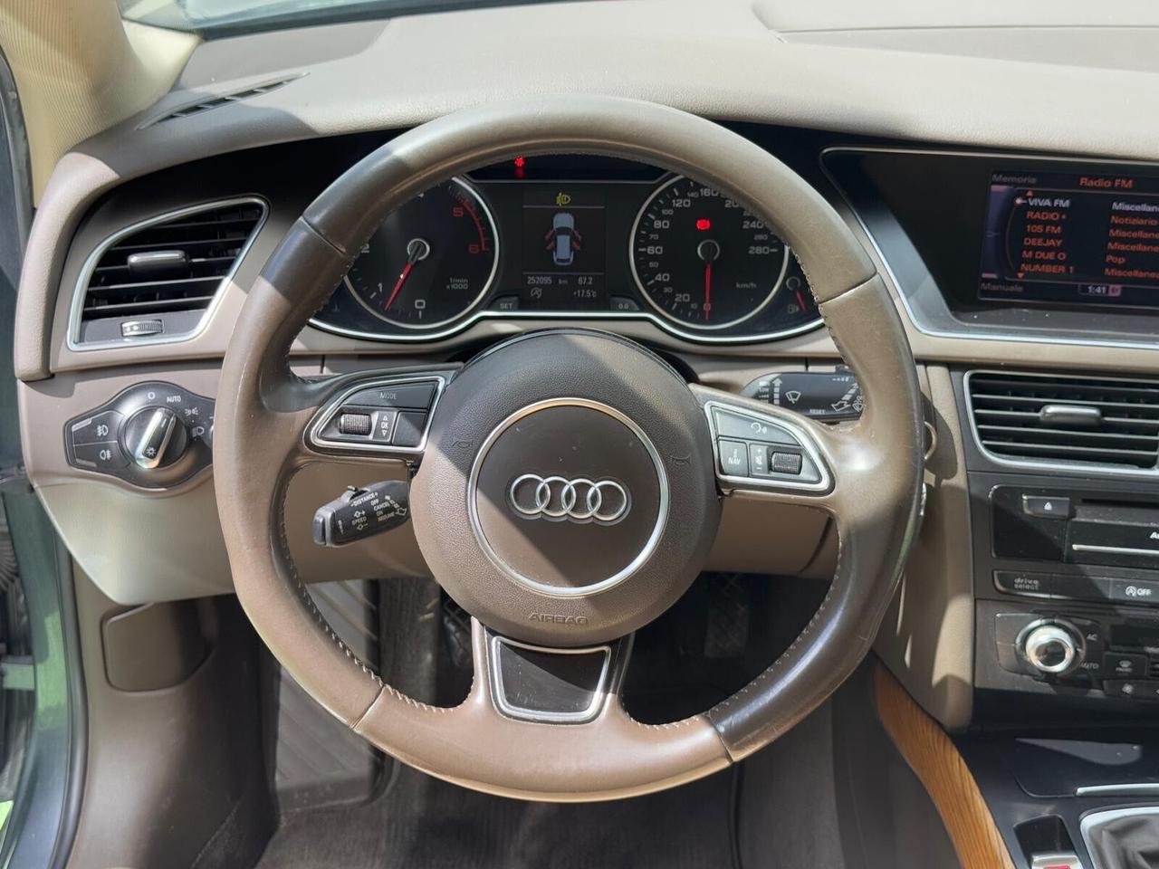 Audi A4 Avant 3.0 V6 TDI 245 CV quattro S tronic Ambiente