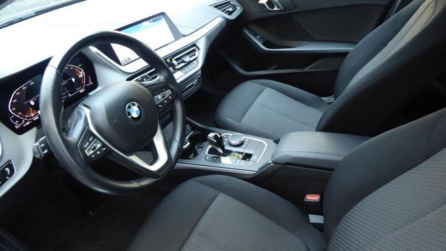 BMW 118 d 5p. Business Advantage