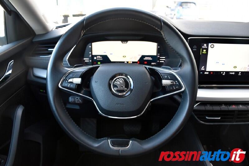 SKODA OCTAVIA WAGON 2.0 TDI 150 CV DSG STYLE + R17 PULSAR AERO