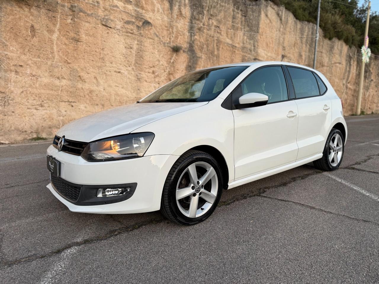 Volkswagen Polo/1.6 90 CV/CERCHI 16"/NEOPATENTATI