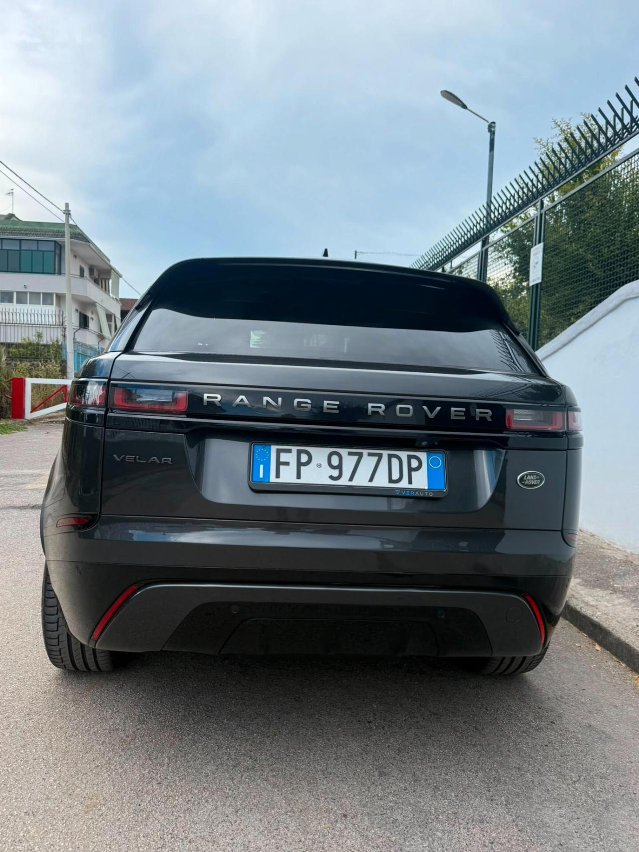Land Rover Range Velar 2.0D I4 180 CV R-Dynamic HSE
