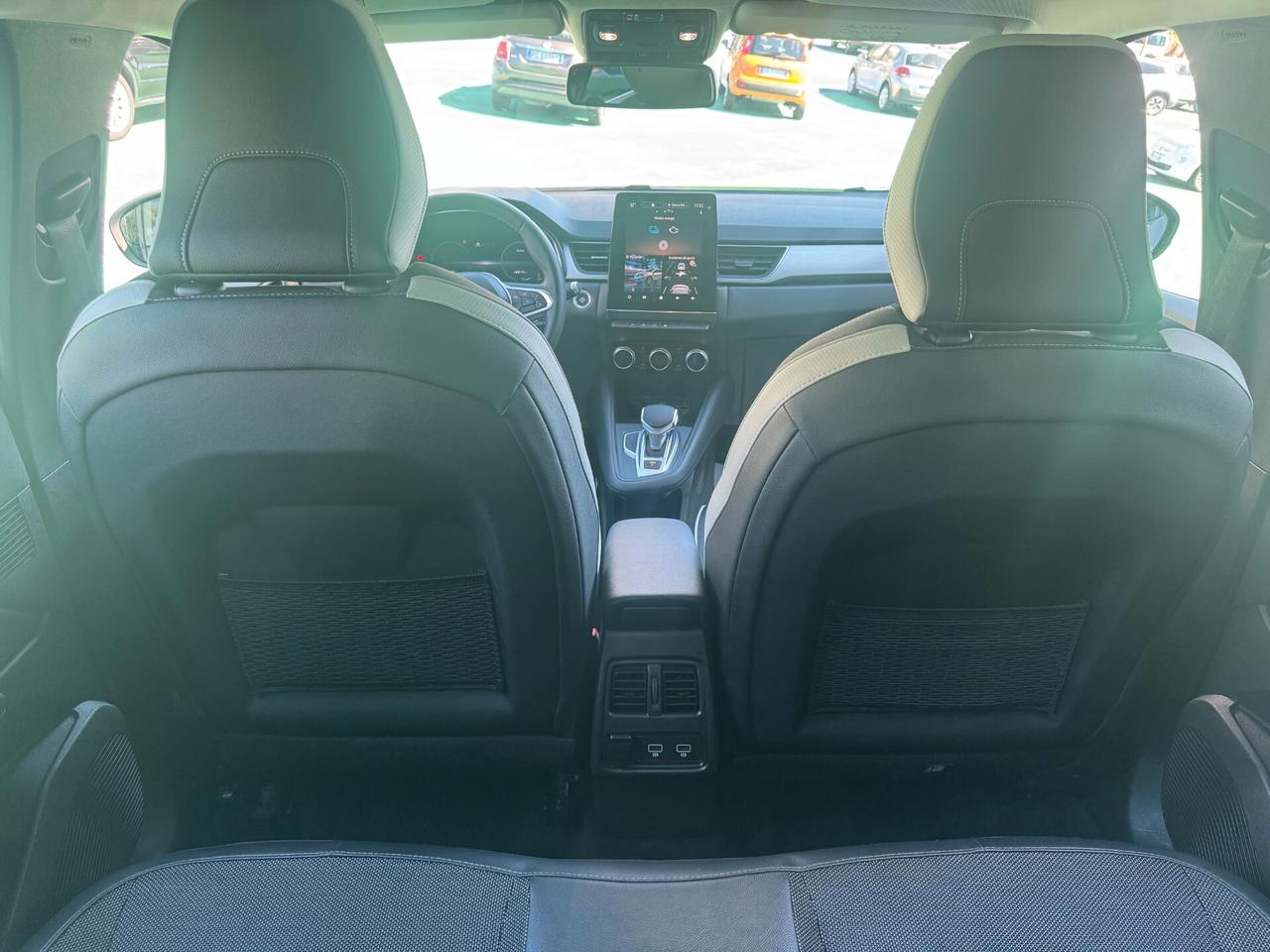 Renault Captur Plug-in Hybrid E-Tech 160 CV Initiale Paris