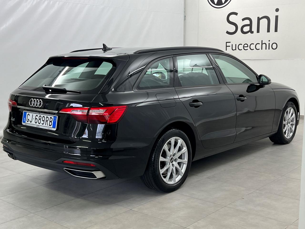 AUDI A4 V 2019 Avant A4 Avant 40 2.0 tdi mhev Business 204cv s-tronic