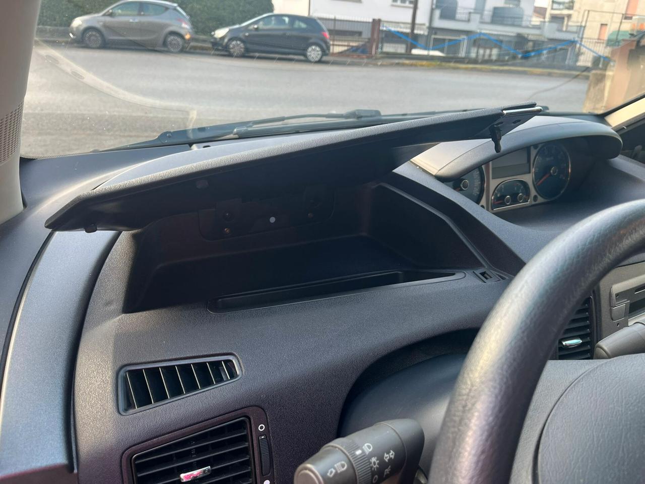 Lancia MUSA 1.3 Mjt 95 CV DFN Platinum