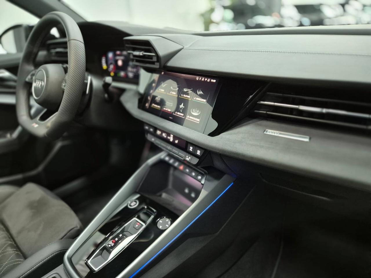 Audi A3 SPORTBACK 35 TDI S-TRONIC S-LINE EDITION