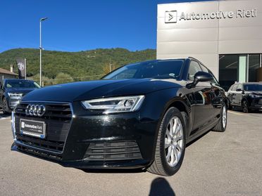 AUDI A4 40 TDI quattro S tronic Business Adv.