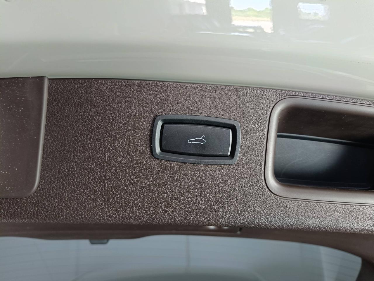 PORSCHE Macan I 2019 - Macan 2.0 245cv pdk