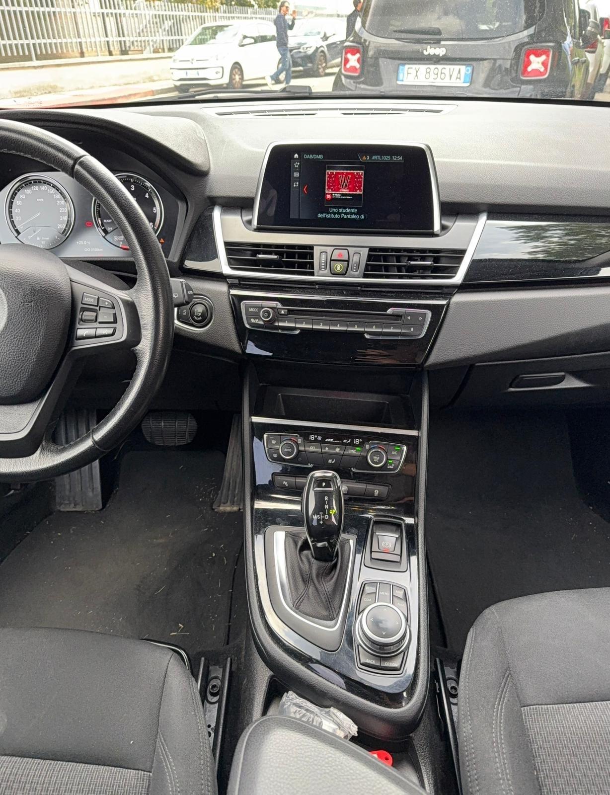 Bmw 218 218d Active Tourer Luxury automatica