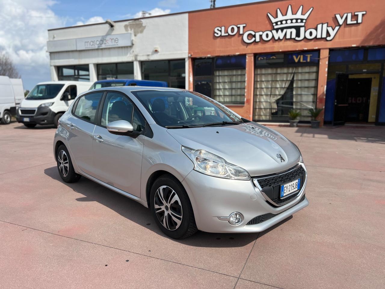 Peugeot 208 1.4 HDi 68 CV 5 porte Access