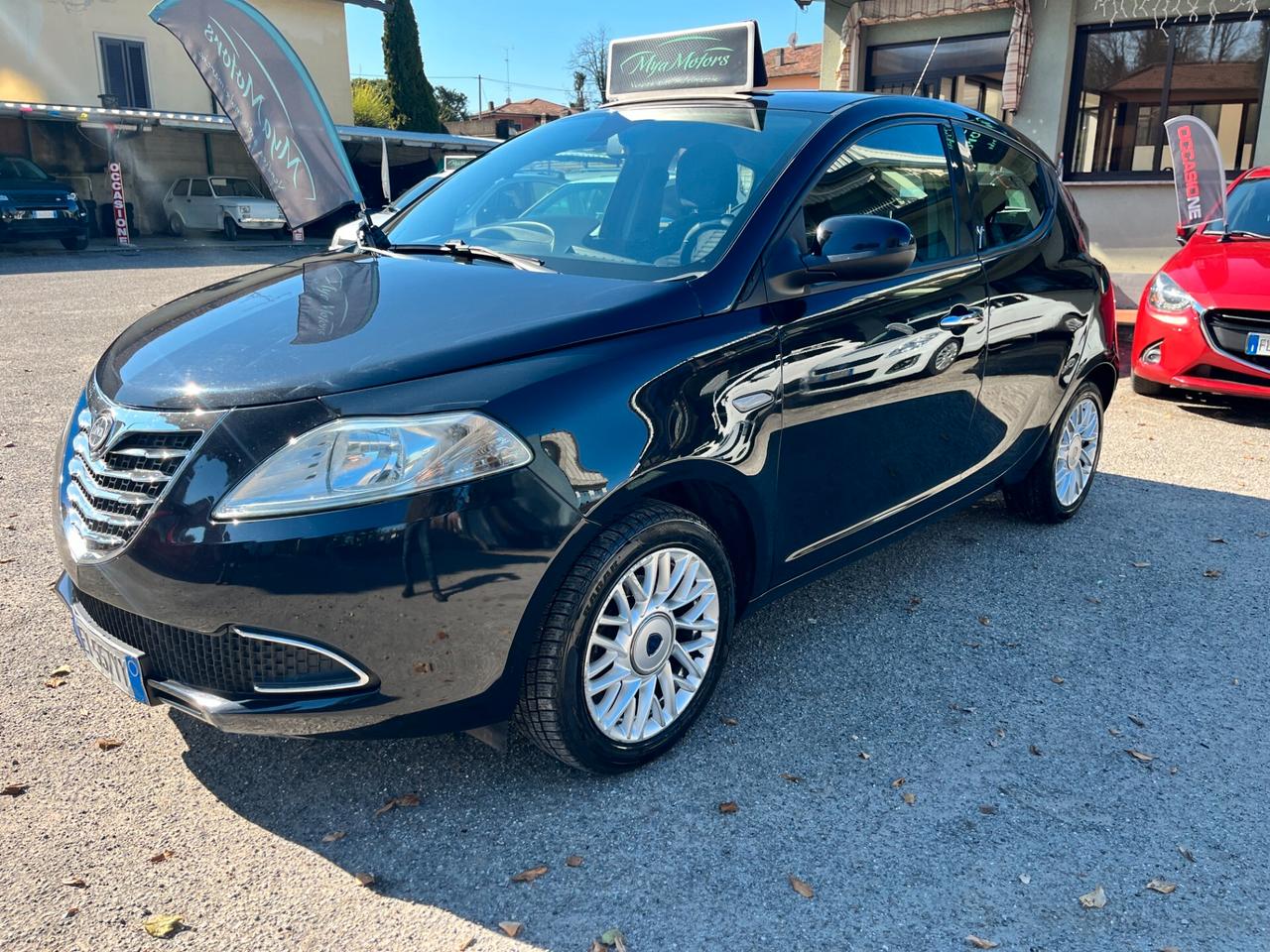 Lancia Ypsilon 1.2 69 CV 5 porte