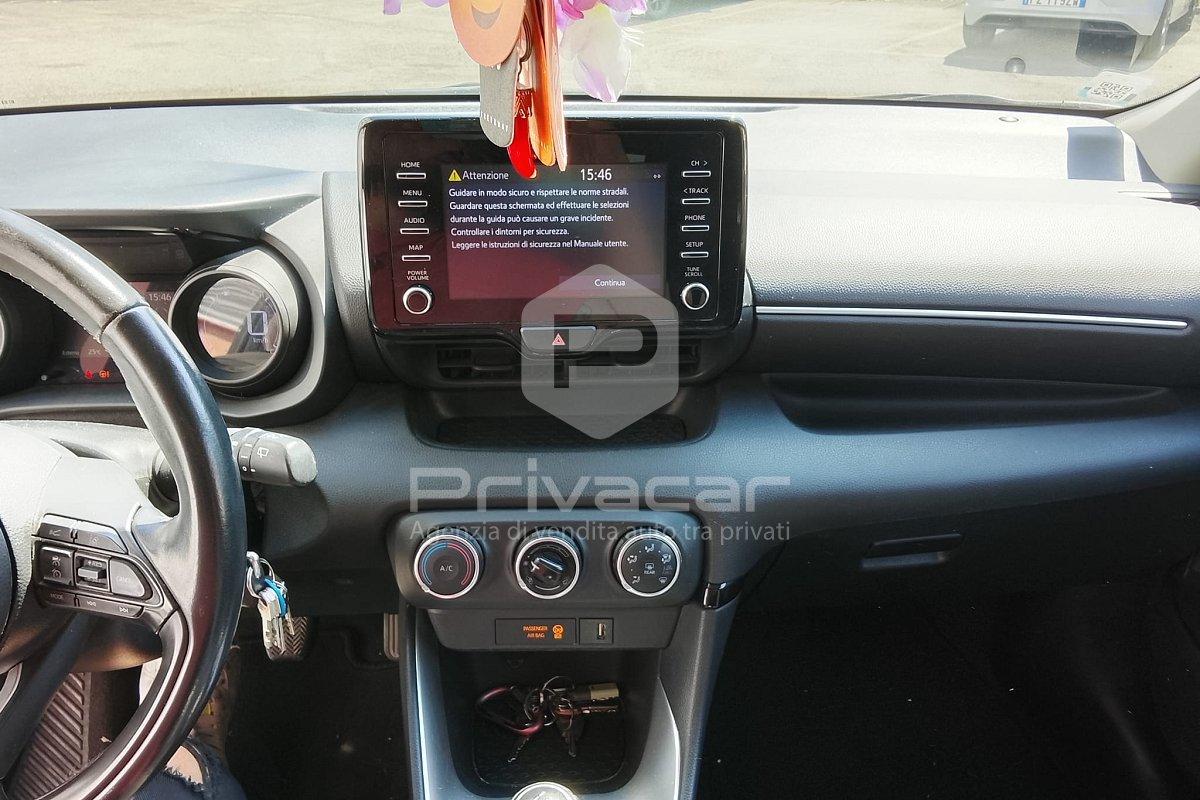 TOYOTA Yaris 1.0 5 porte Trend