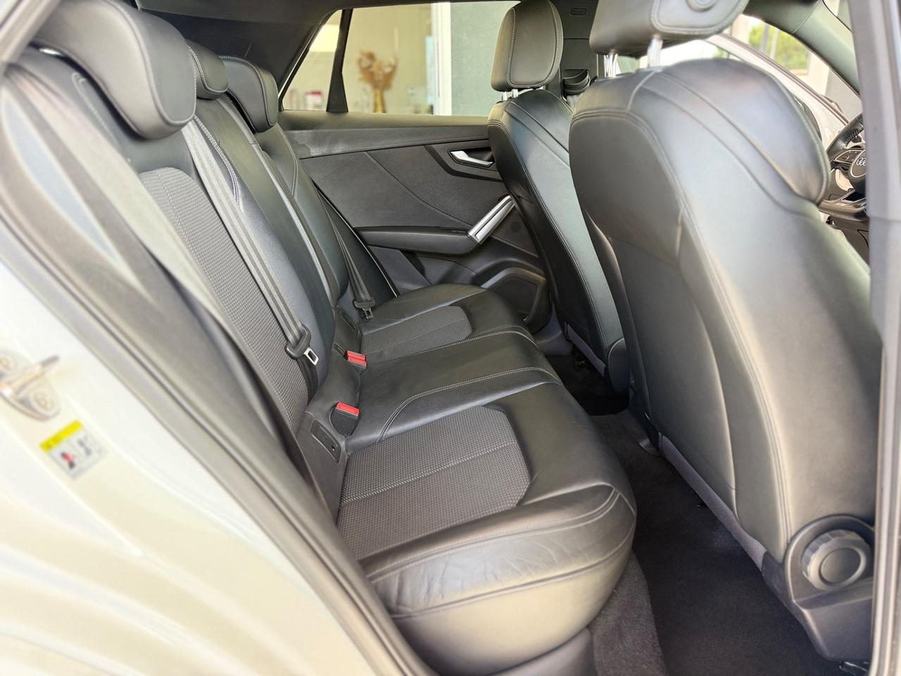 Audi Q2 2.0 TDI quattro S tronic S Line Tetto Full Full