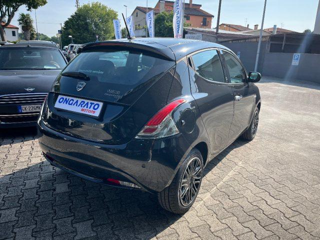 LANCIA Ypsilon 1.0 FireFly 5 porte S&S Hybrid Ecochic Gold