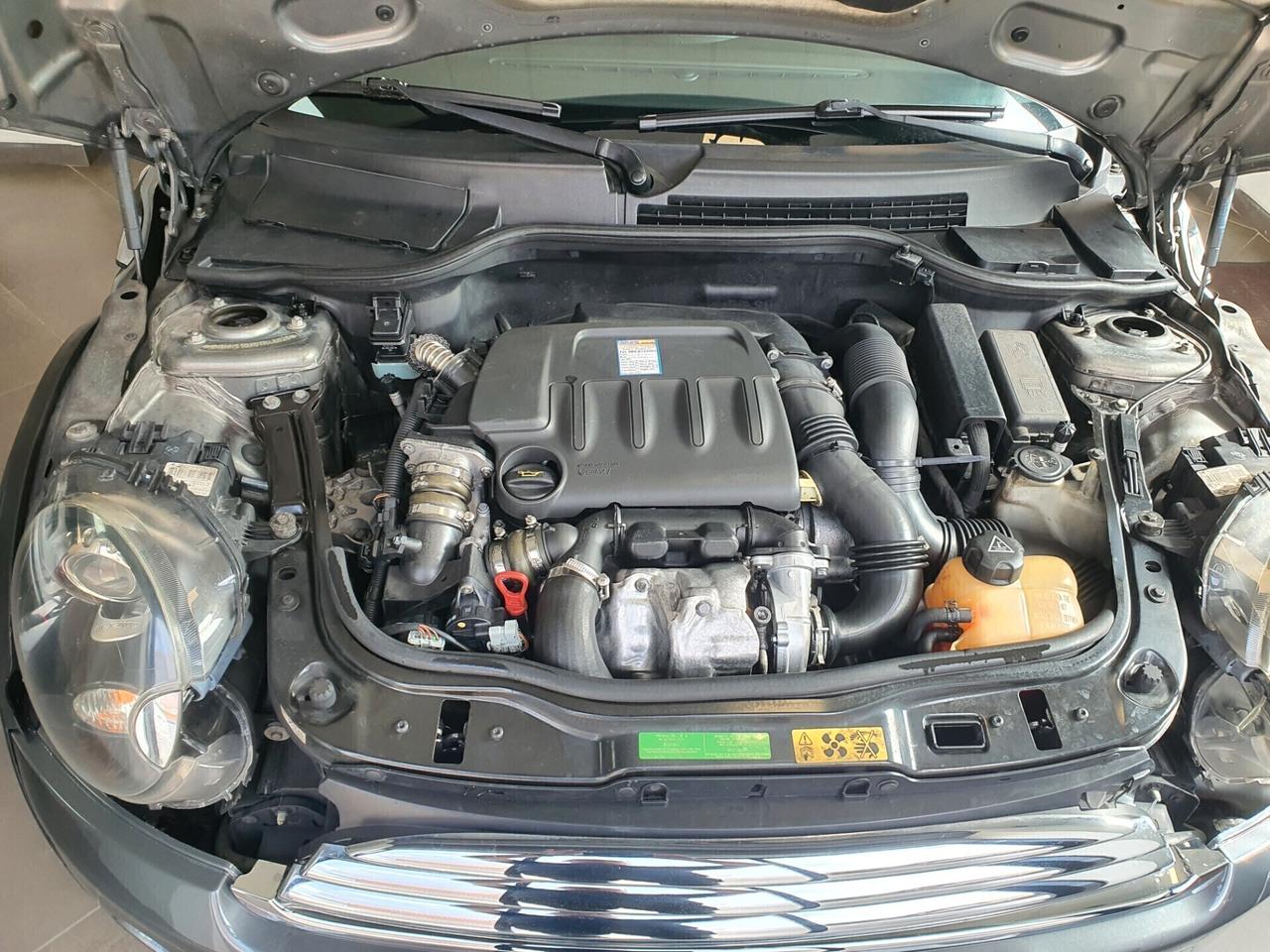 Mini Cooper D Clubman 1.6 110 cv