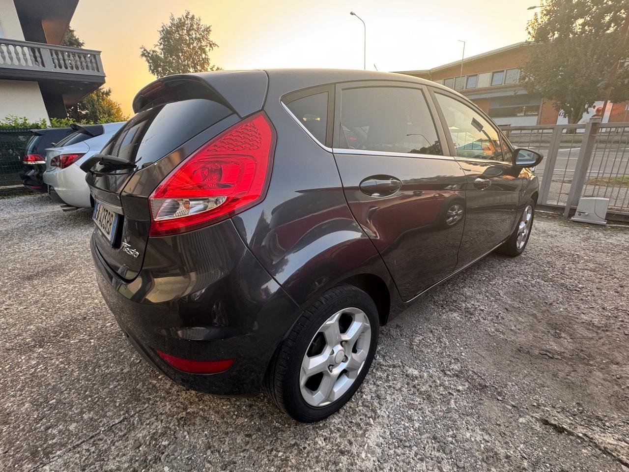 Ford Fiesta 1.4 5 porte Bz.- GPL Titanium