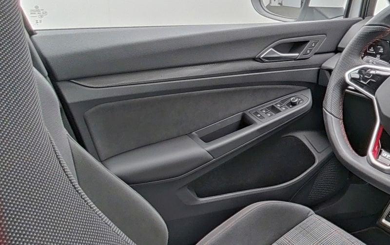 Volkswagen Golf 2.0 TSI GTI DSG 18" Navi App Connect Full LED