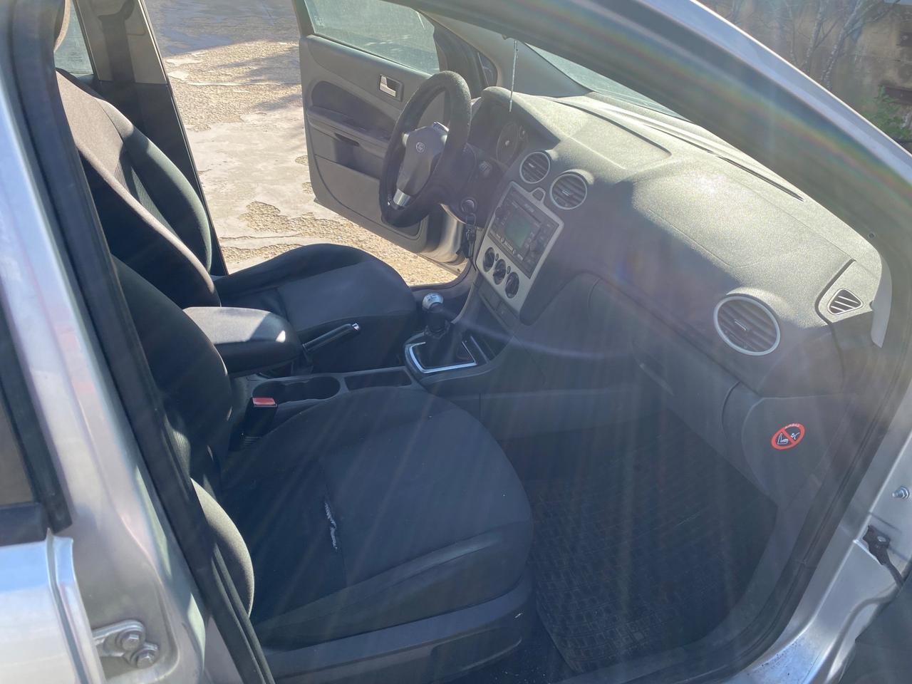 Ford Focus C-Max 1.6 TDCi (90CV) 5p.