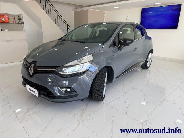 RENAULT Clio dCi 8V 75 CV 5 porte Moschino Intens