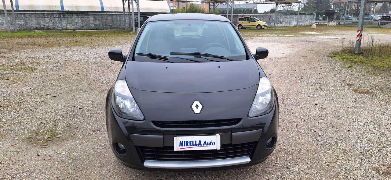 Renault Clio 1.2 16V 5 porte Dynamique