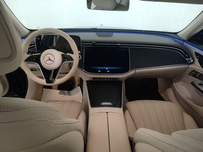 Mercedes-Benz Classe E E 220 d Exclusive Premium Plus 4matic auto