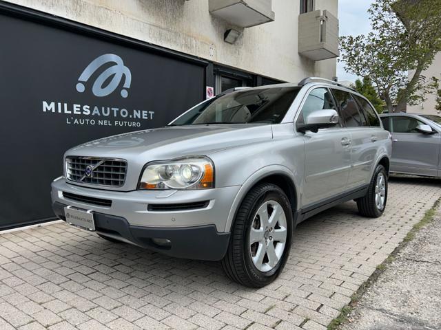 VOLVO XC90 D5 AWD Geartronic Summum
