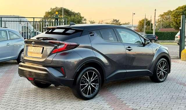 Toyota C-HR 1.8h Lounge 2wd e-cvt my18