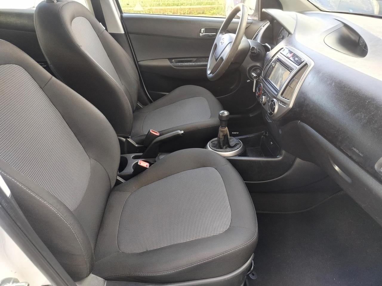 Hyundai i20 5 Porte i20 1.2 87 CV SOUND EDITON