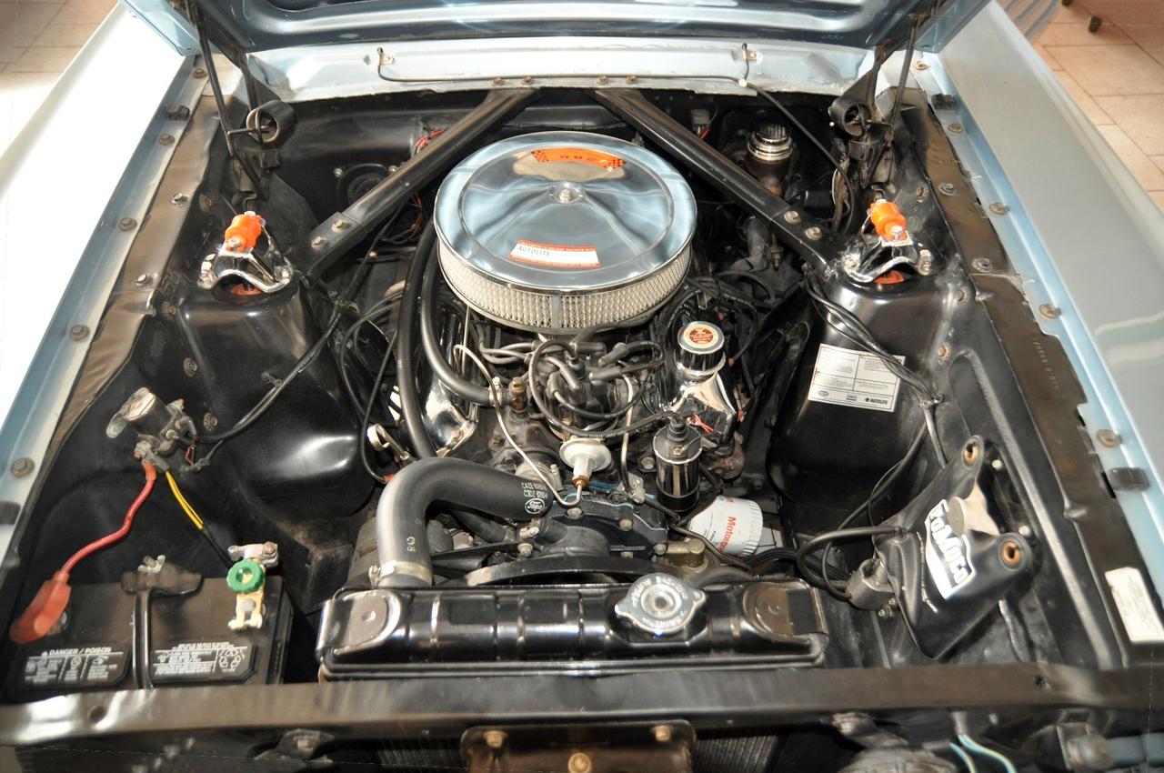 Ford Mustang Coupe’ 4.7 V8 200 CV – 1965