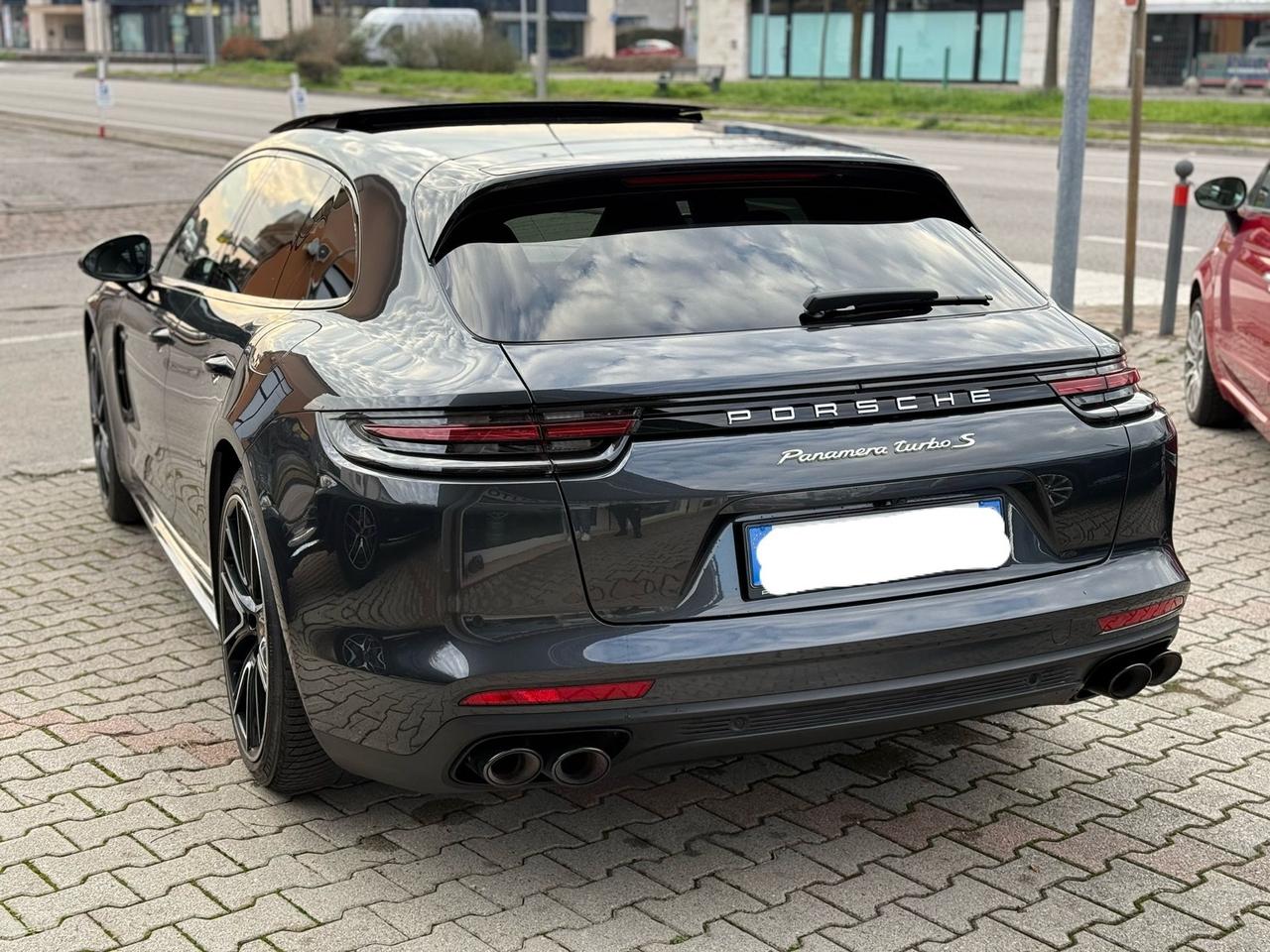 Porsche Panamera 4.0 Turbo S E-Hybrid Sport Turismo