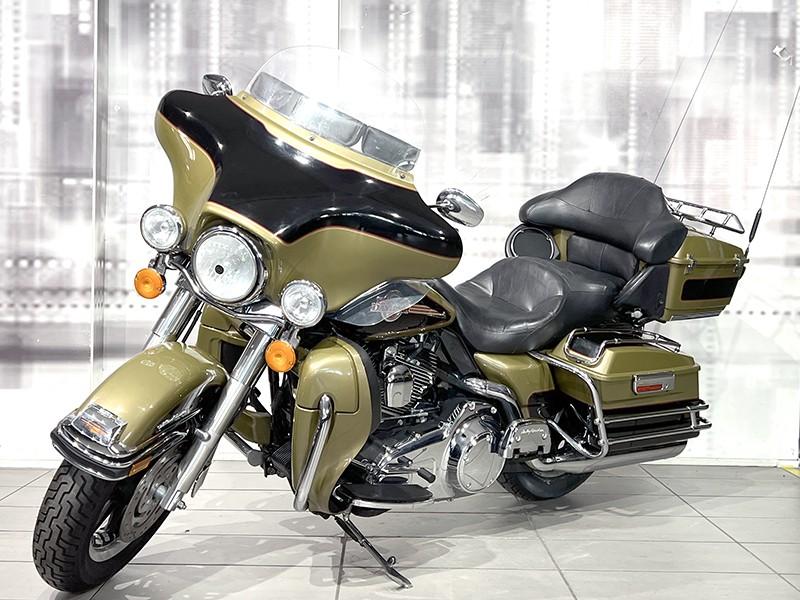 Harley Davidson FLHTCU Electra Glide Ultra Classic 1584