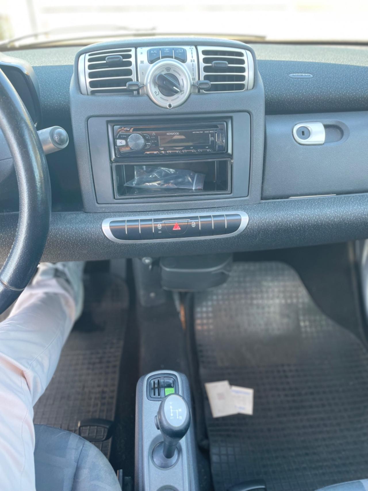 Smart ForTwo 1000 52 kW MHD coupé passion