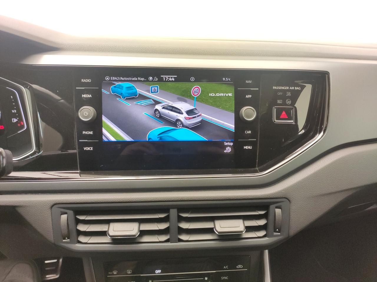 Volkswagen Taigo 1.0 TSI 115 CV DSG R-Line