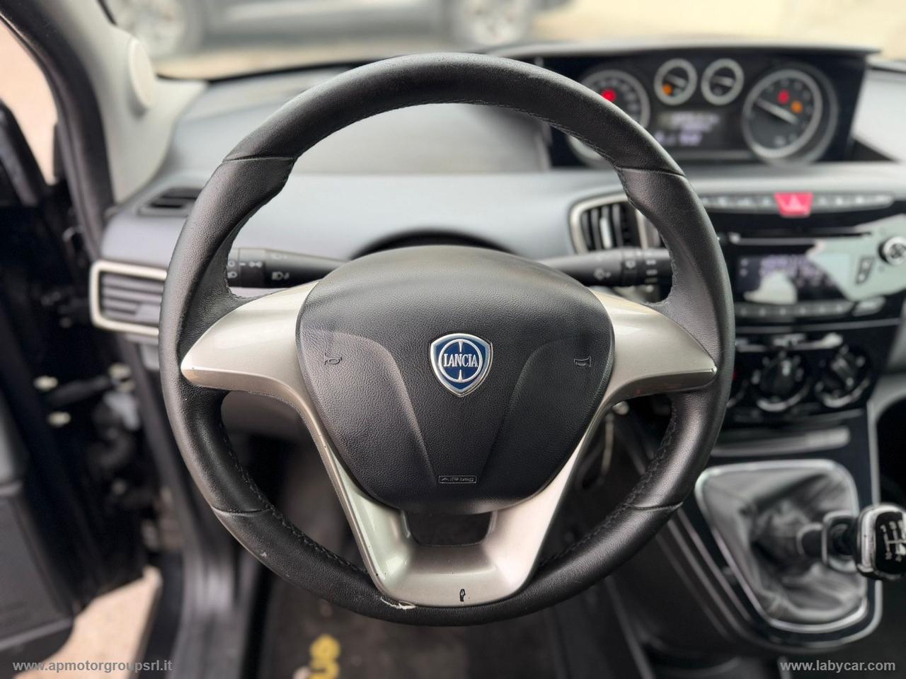 LANCIA Ypsilon 0.9 T.Air 85CV 5p. Met.Ec. Gold