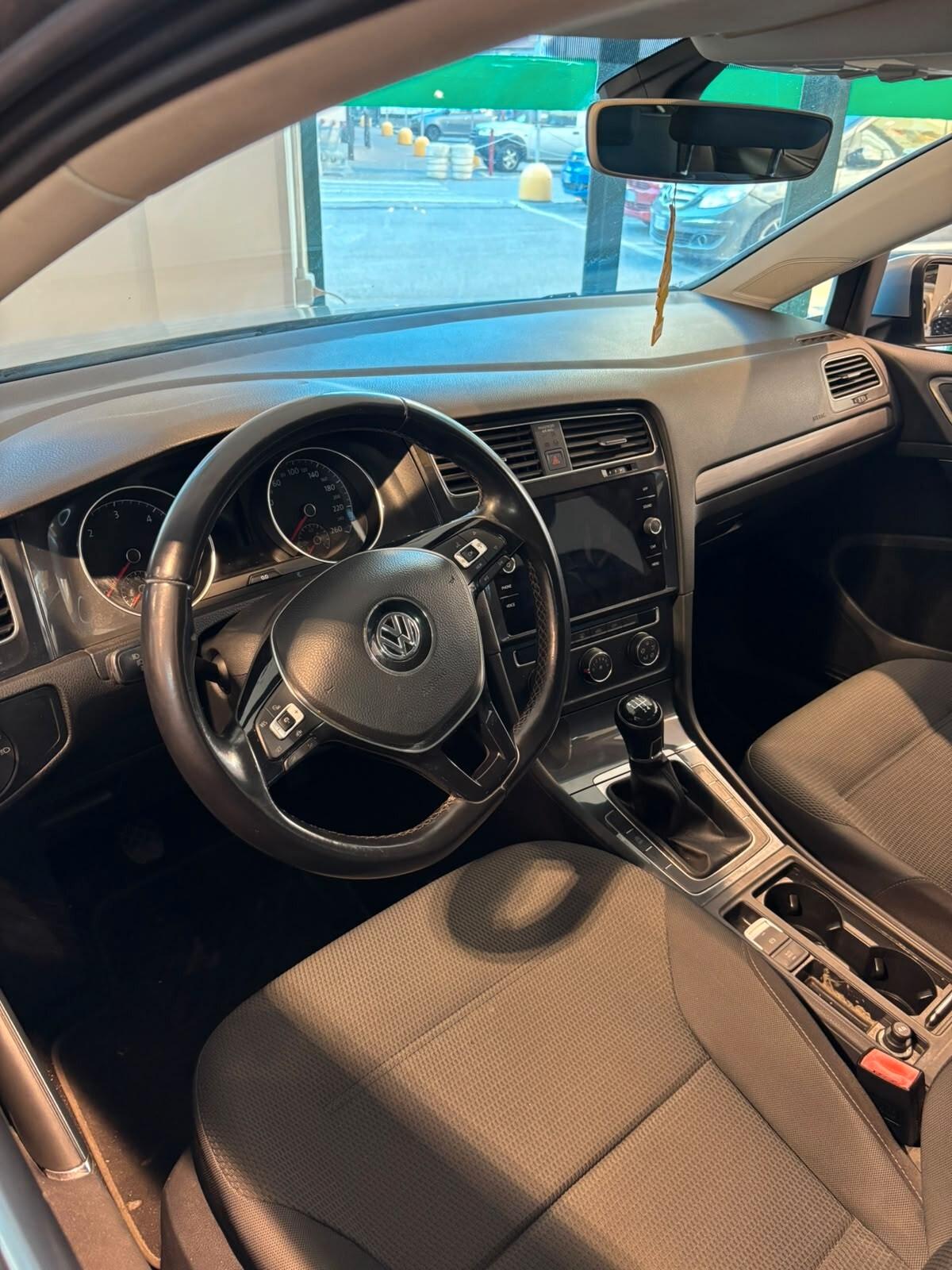 Volkswagen Golf 1.6 TDI 115CV DSG 5p. Business BlueMotion Technology