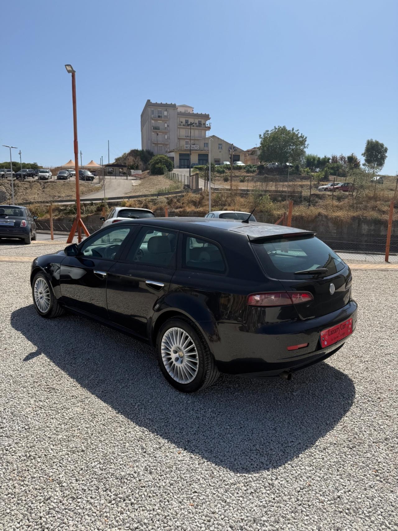Alfa Romeo 159 1.9 JTDm 16V Sportwagon
