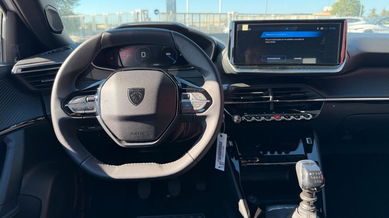 Peugeot 2008 PureTech 100 S&S Allure