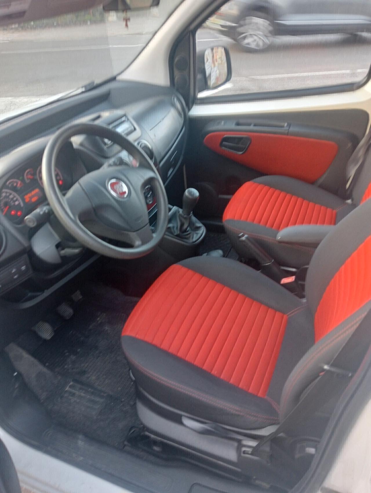 Fiat Qubo 1.3 MJT 95 CV Trekking 5 Posti