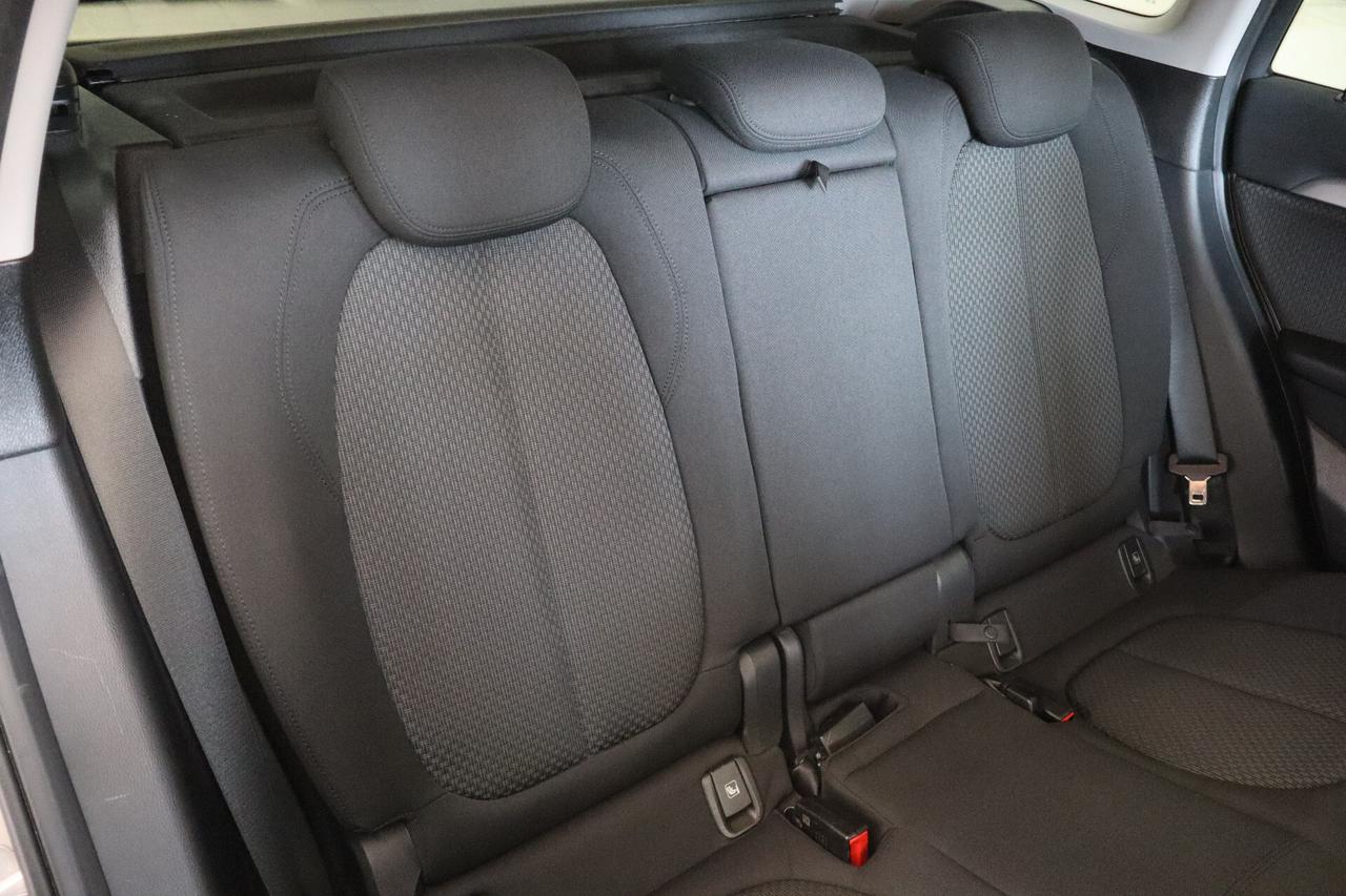 BMW X1 SDRIVE 18d sDrive18D BUSINESS ADVANTAGE STEPTRONIC