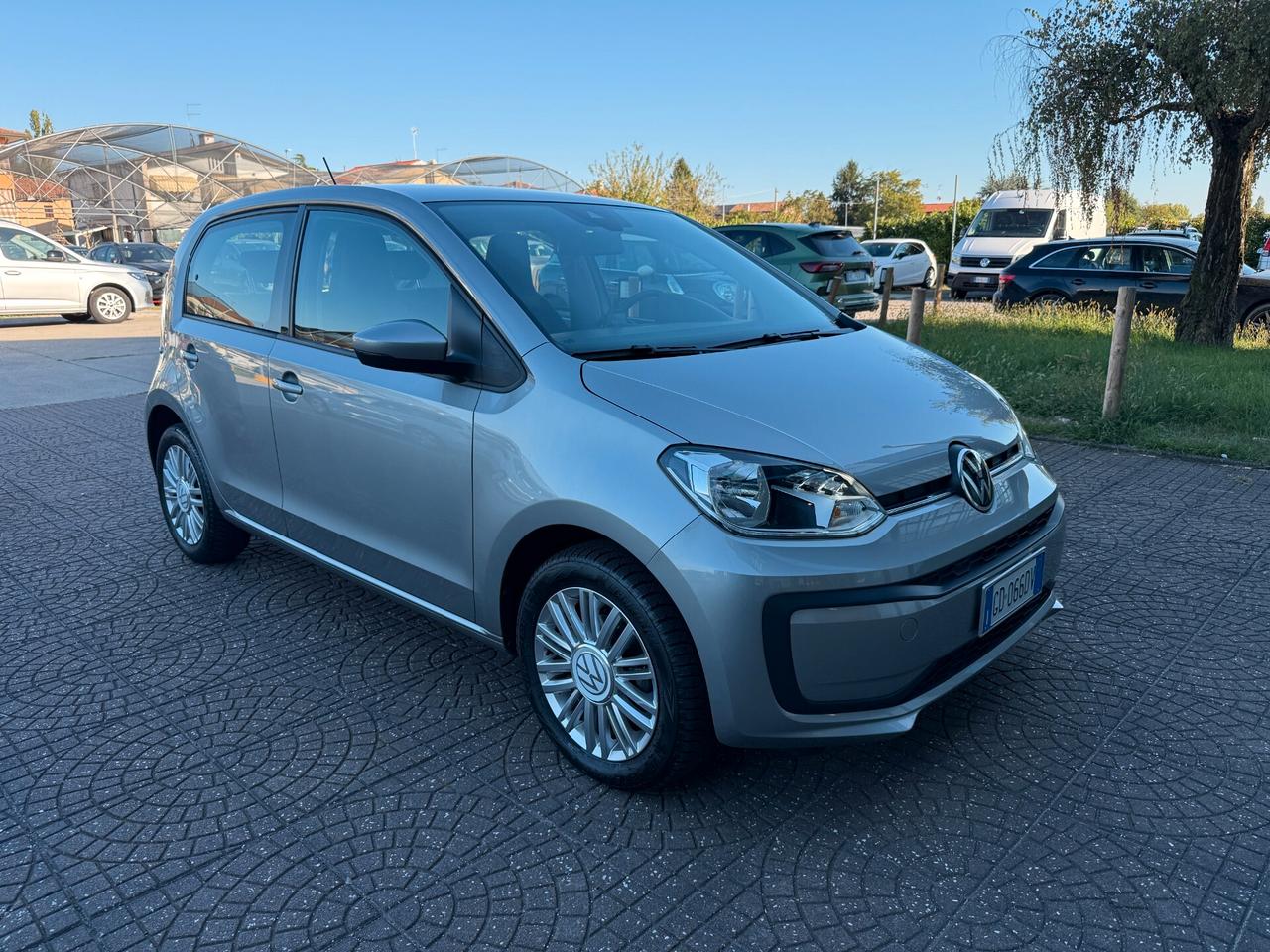 Volkswagen up! 1.0 5p. eco move BlueMotion Technology