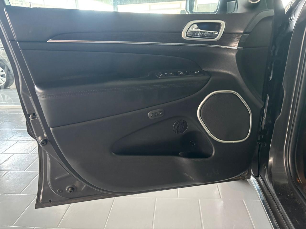 Jeep Grand Cherokee 3.0 V6 CRD 250 CV Multijet II Summit